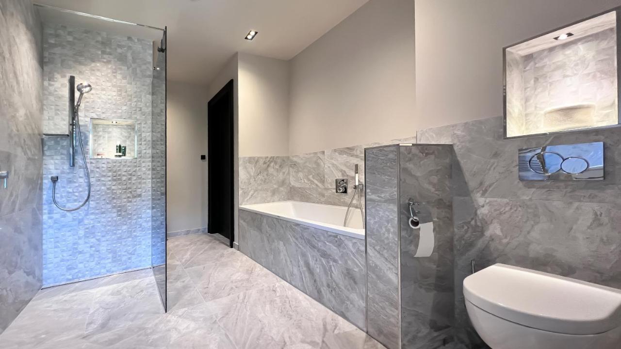 Aussergewoehnliche Ferienwohnung Stadtvilla פלאואן מראה חיצוני תמונה
